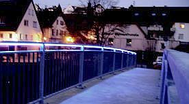 Blaue LED Leiste Brueckengelaender
